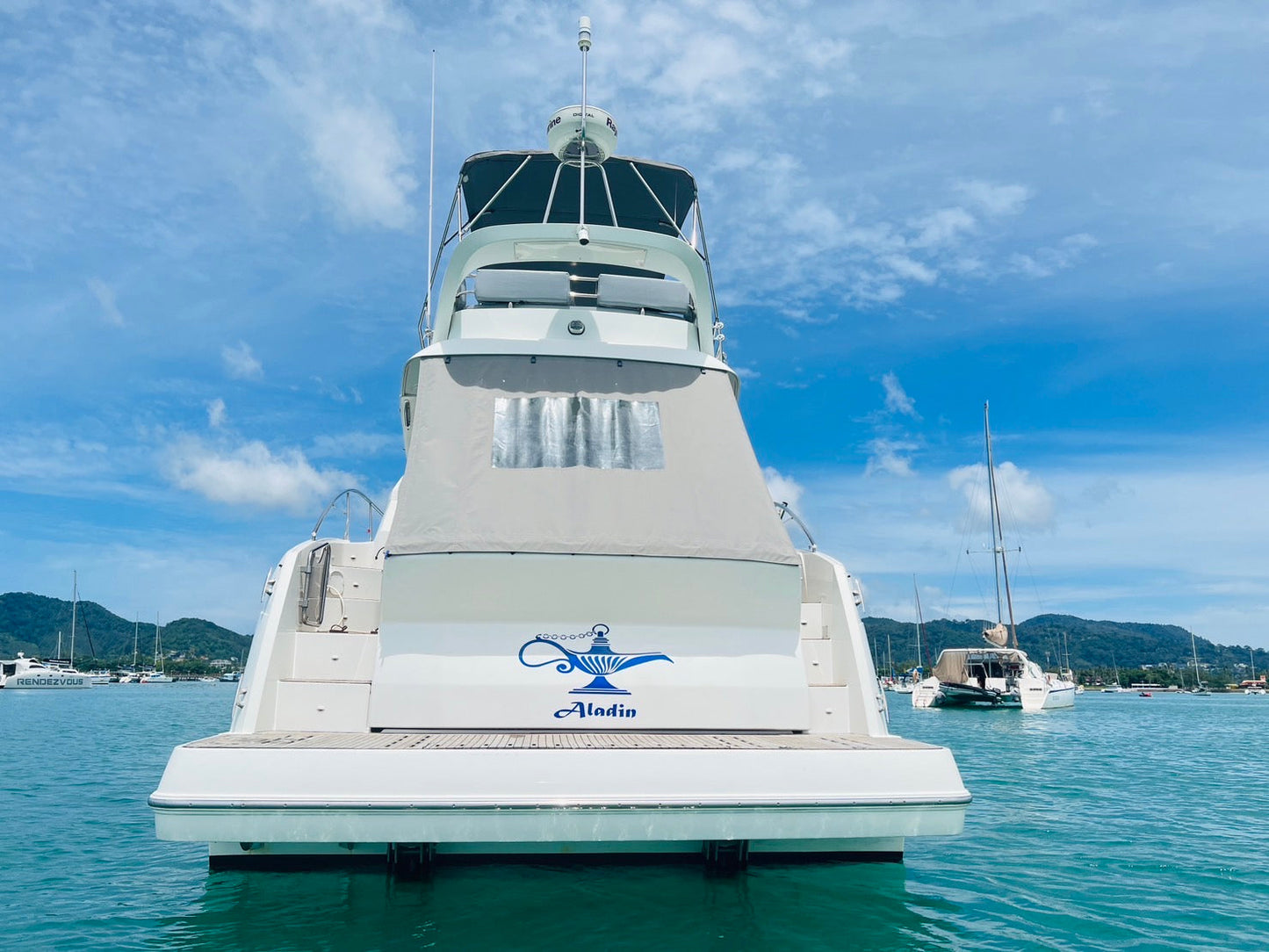 Aladin: 49-foot motor yacht