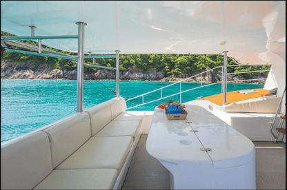 42-foot motor catamaran MC042