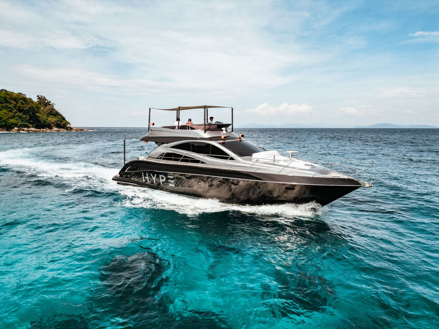 55-foot luxury motor yacht MLY55