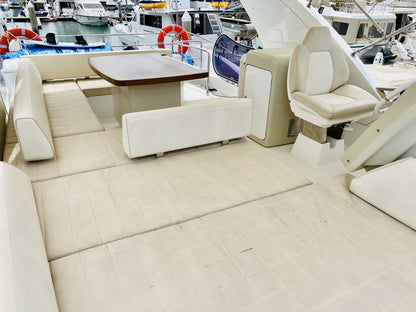 64-foot Motor Yacht