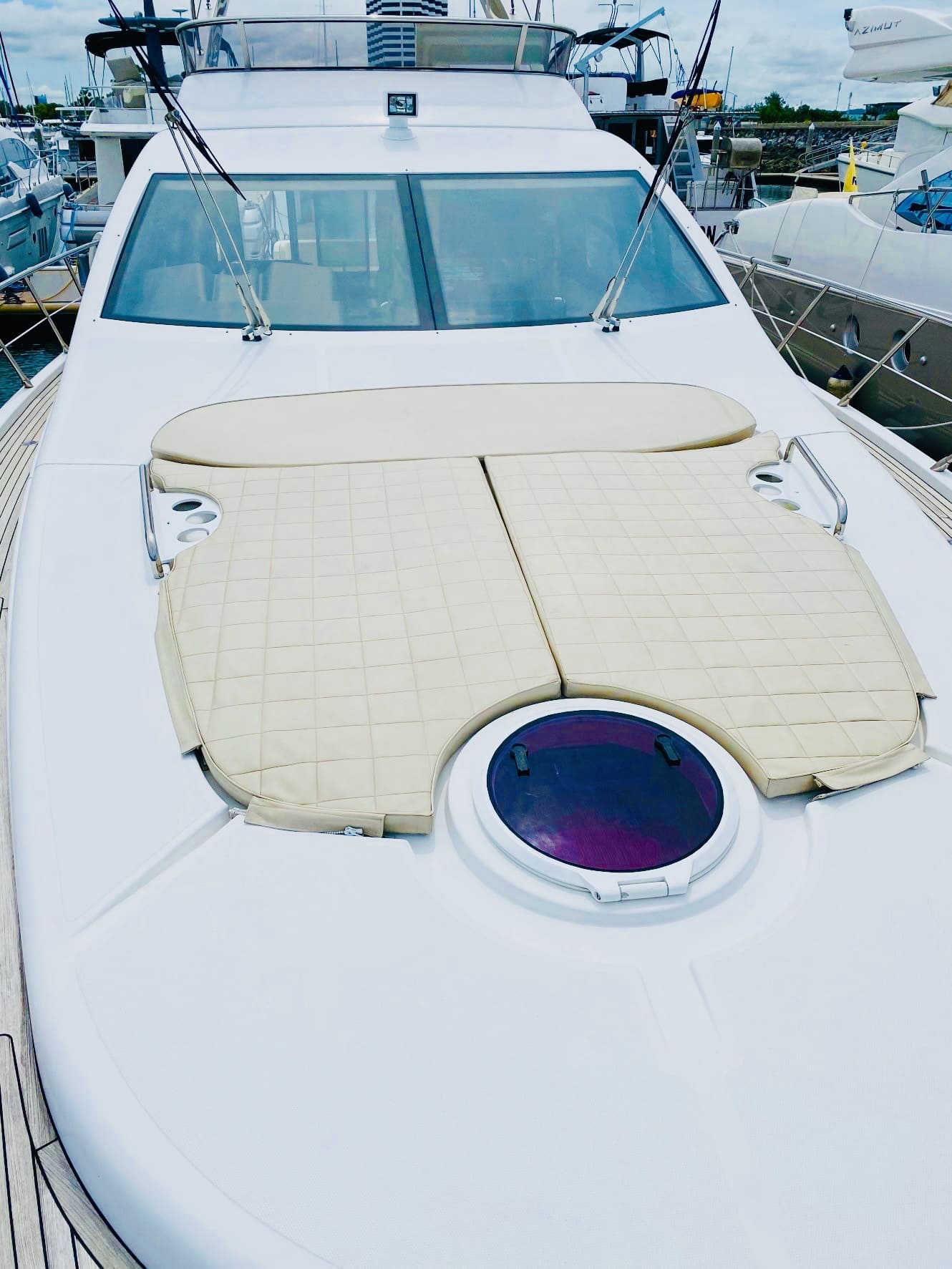 64-foot Motor Yacht