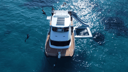 54-foot motor catamaran MC054