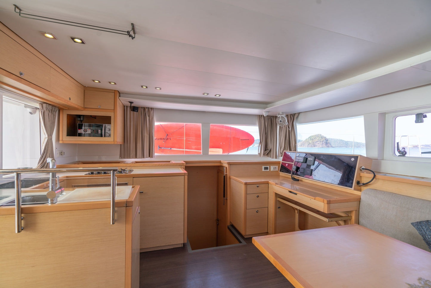 Oceanland: 45-foot catamaran