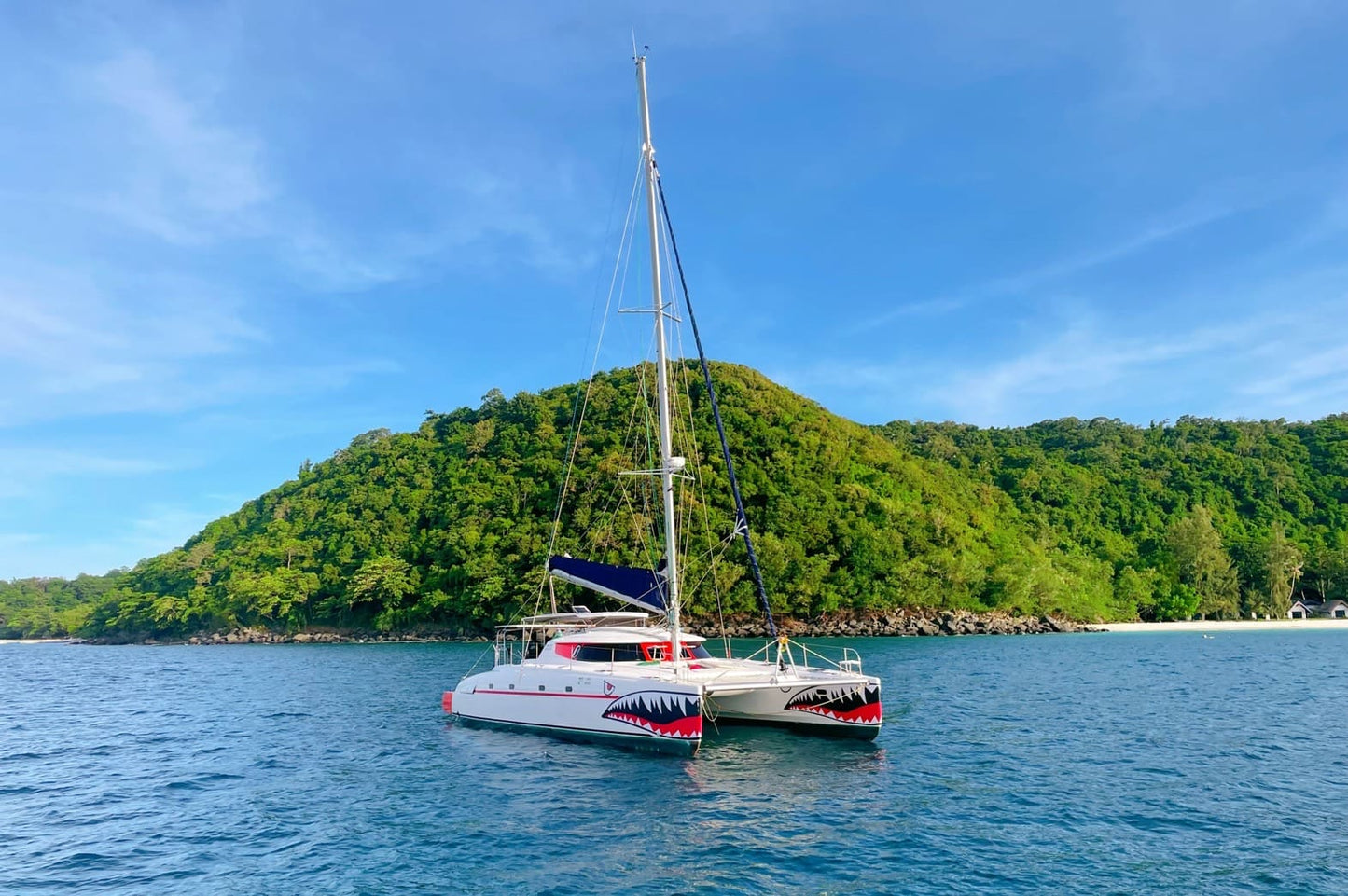 Zoe: 46-foot catamaran