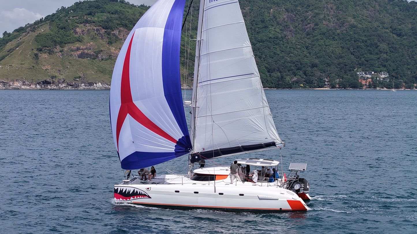 Zoe: 46-foot catamaran